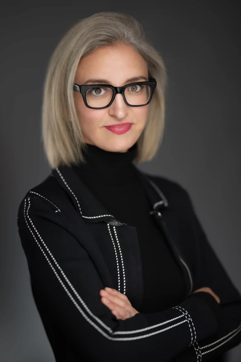 Headshot of Melissa Saunders, a lawyer at 'Saunders Collins and Loeb Law'